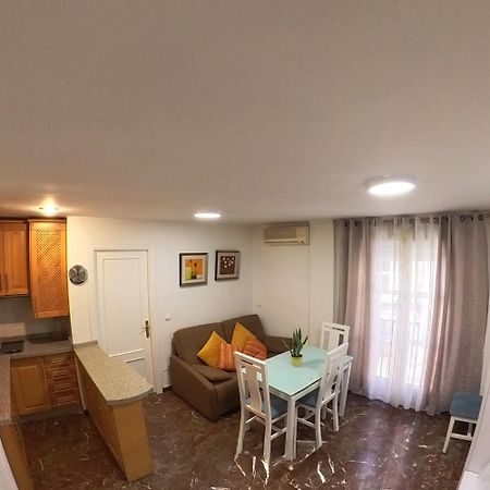 Apartamento Garcia Requena Jaén Esterno foto